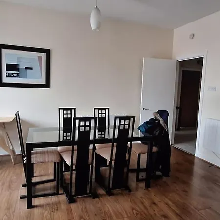 3bed 3bath Liffey River View Apartment