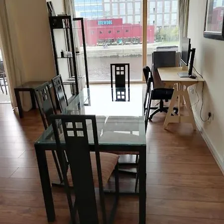 3bed 3bath Liffey River View *