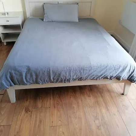 3bed 3bath Liffey River View Apartment