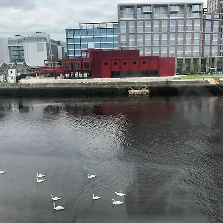 3bed 3bath Liffey River View Apartment