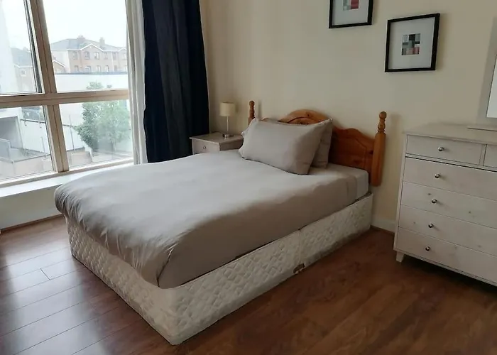דירה 3bed 3bath Liffey River View