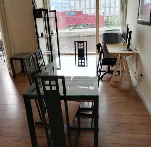 3bed 3bath Liffey River View *